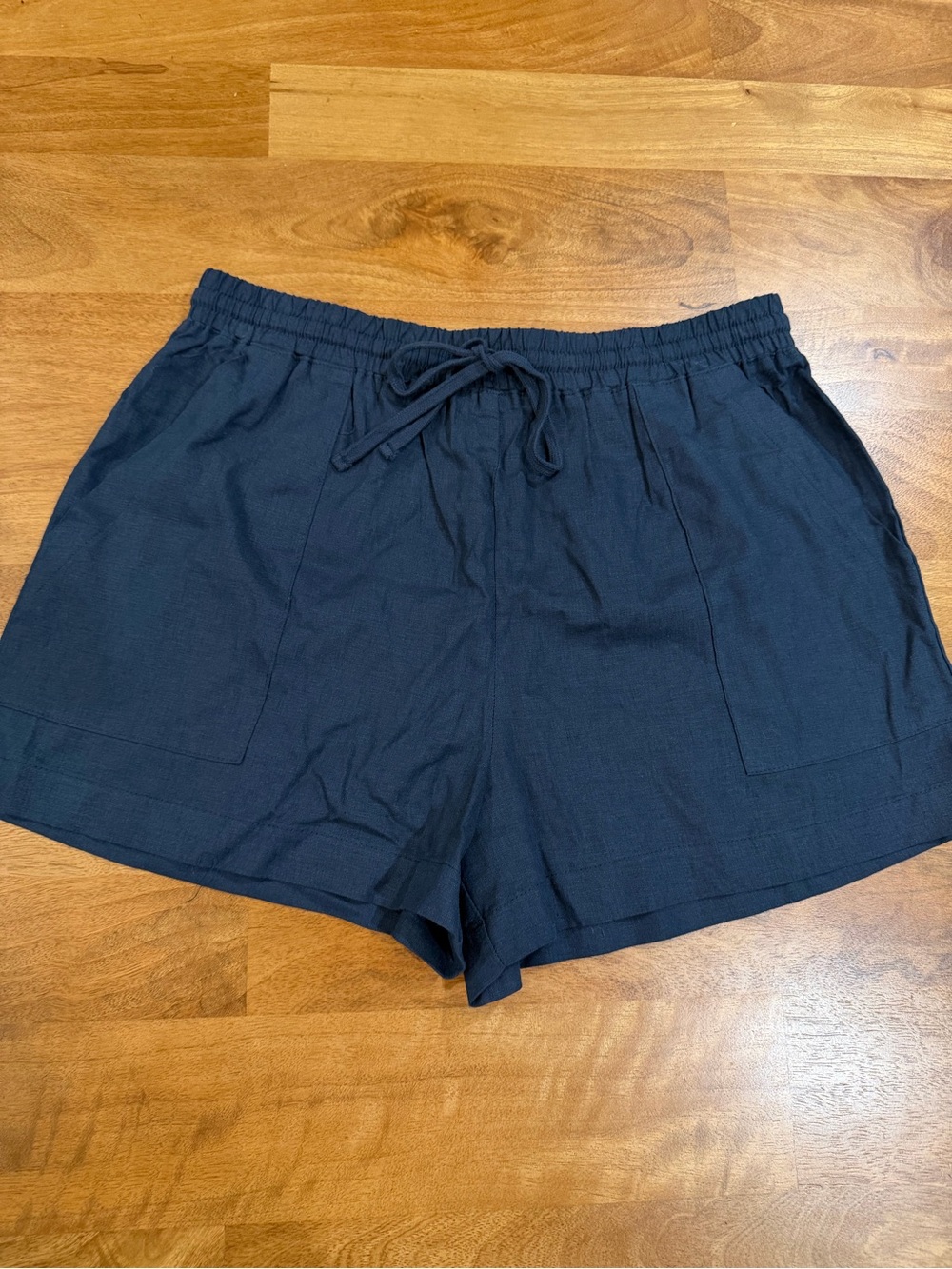 Splendid Navy High-Waist Drawstring Linen Blend Shorts - Size Medium *EUC*